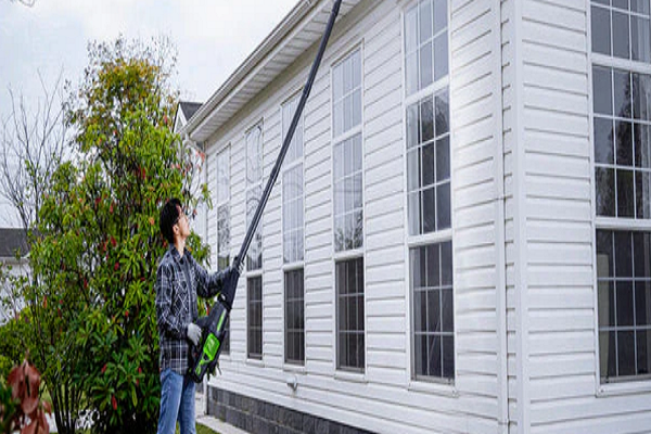 How To Clean Gutters From The Ground With Leaf Blower